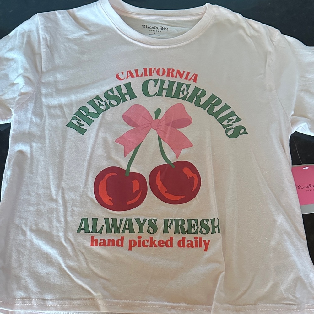 Juniors pink Cherry Print T-Shirt large